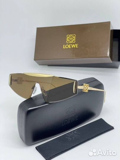 Солнцезащитные очки Loewe