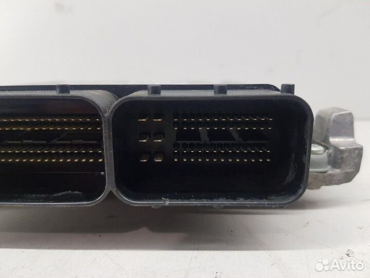 Блок управления двигателем (Infiniti Q50)