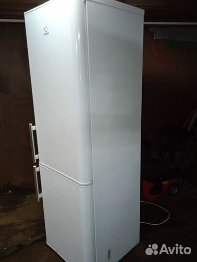 Холодильник