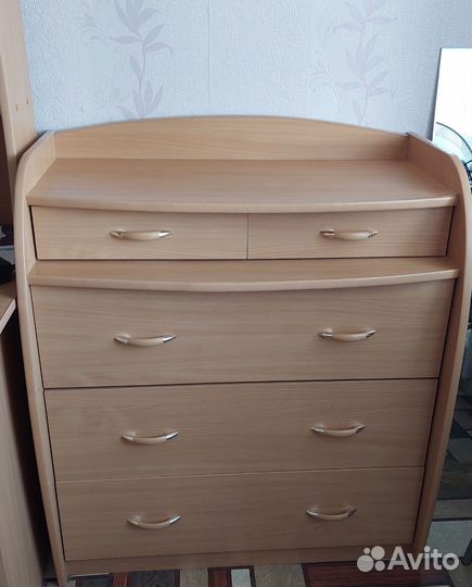 Компьютерный стол + комод