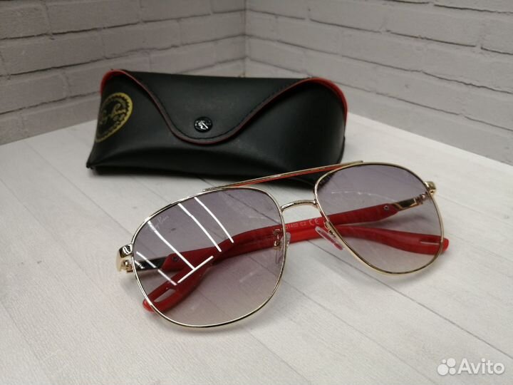 Солнцезащитные очки RayBan Aviator Scuderia F