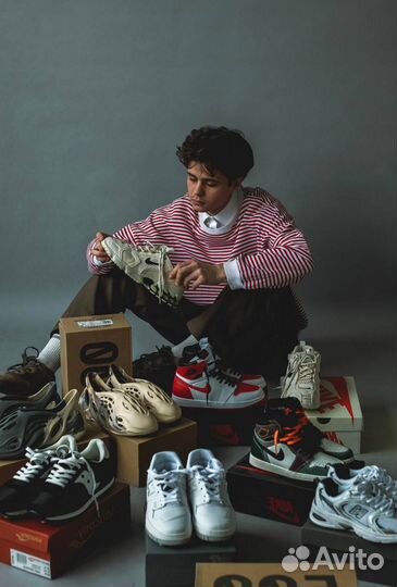 Продавец. Магазин кроссовок