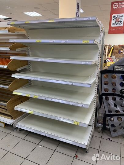 Стеллаж пристенный