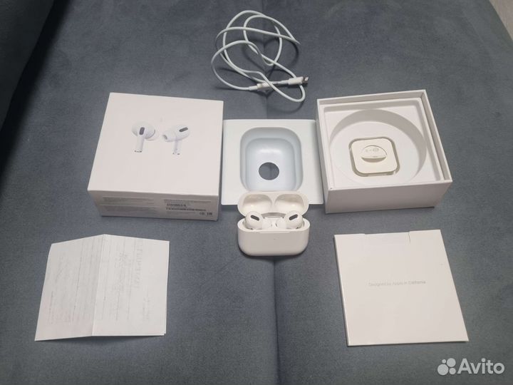 AirPods Pro with реплика