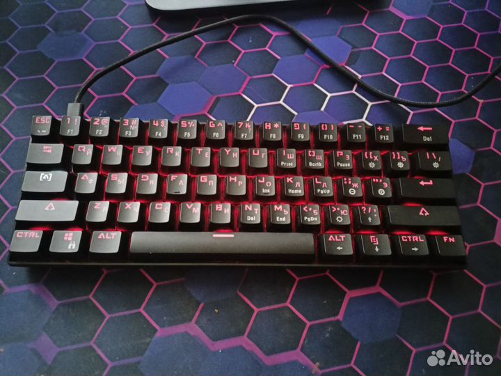 Механическая клавиатура dexp tanto rgb 60%