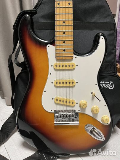 Электро гитара fender корейская 70х годов