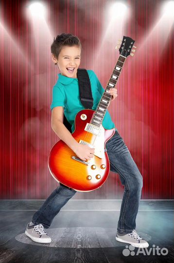 Игра на классической гитаре и укулеле