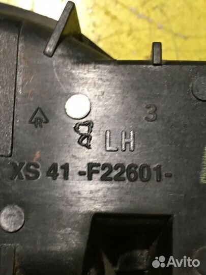 Ручка двери внутренняя левая Ford Focus 1