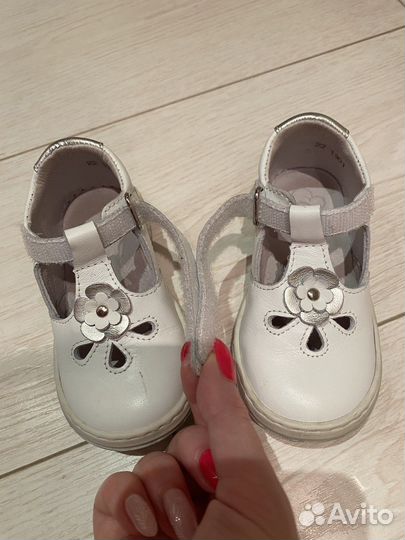 Туфли для девочки 22 размер