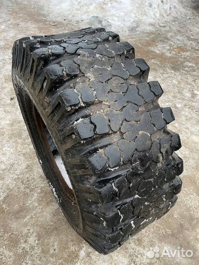 1100/400 R533