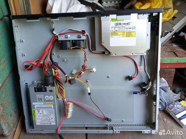 Корпус сервера Asus RS100-E5Pl2