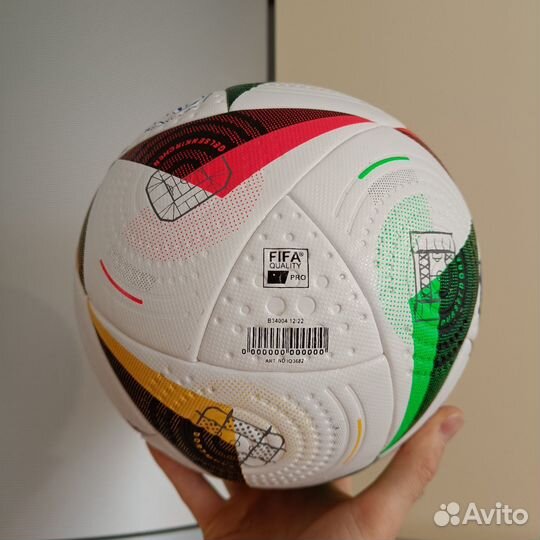 Футбольный мяч adidas новый