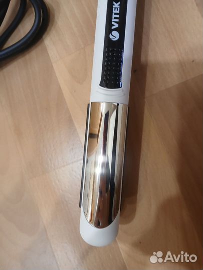 Утюжок для волос Vitek