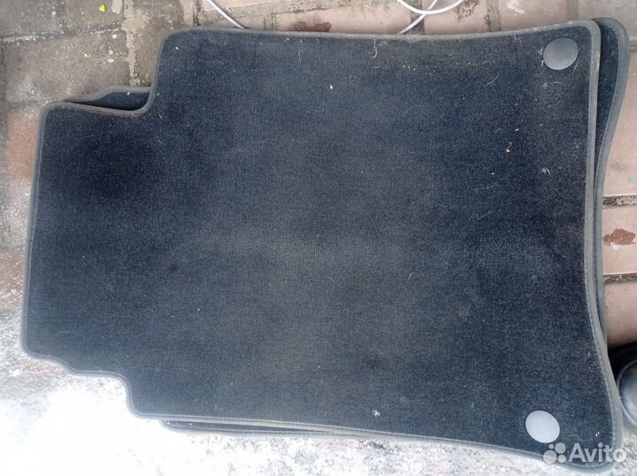 Автомобильные коврики mercedes