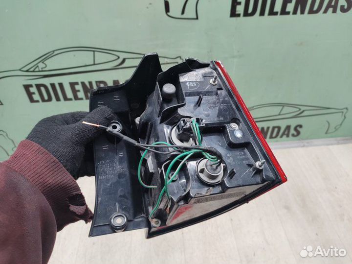 Фонарь задний левый Citroen C-Crosser 2008-2013