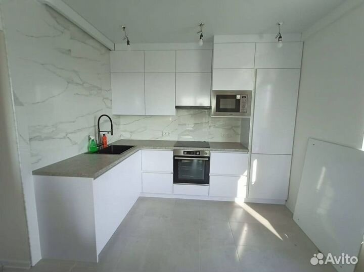 Кухня встроенная артикул 48278