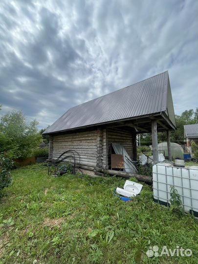 Дом 30 м² на участке 1 сот.