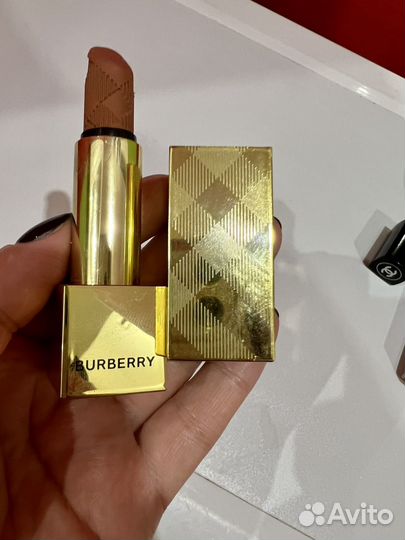 Помады Chanel, Ysl, Dior, Burberry