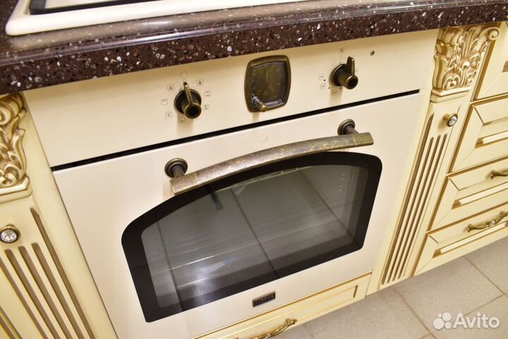 OKB481CRB духовой шкаф