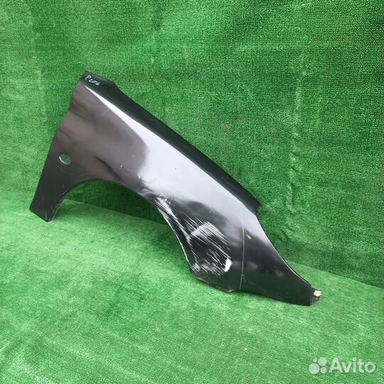 Крыло переднее правое peugeot 206