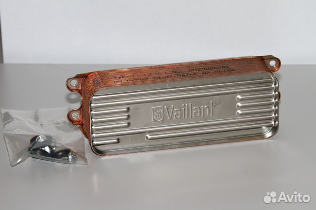 Теплообменник вторичный навьен 16. Вторичный теплообменник 12 пластин для котлов ferroli 398901673. Теплообменник гвс вайлант. Течет вторичный теплообменник. Вторичный теплообменник для газового котла бош 6000.