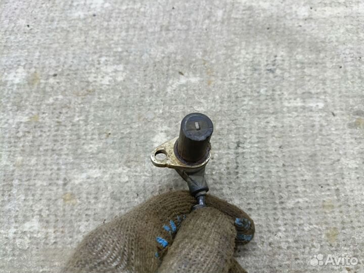 Передний левый датчик ABS Chevrolet Lacetti