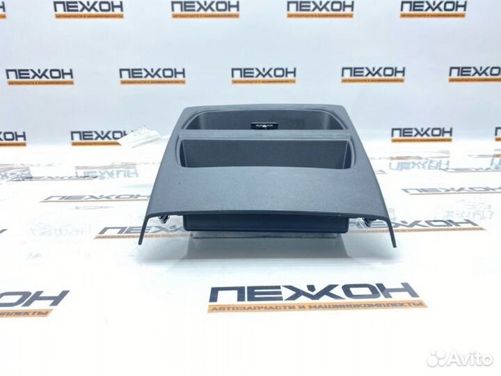 Накладка центральной консоли задняя Land Rover
