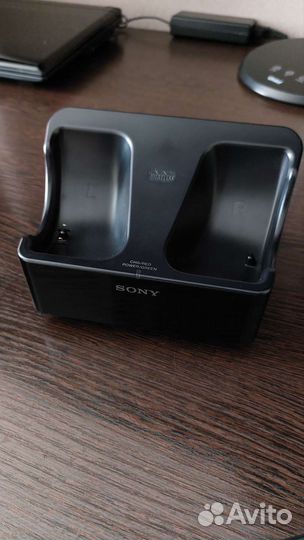 Беспроводные наушники Sony TMR-RF855R