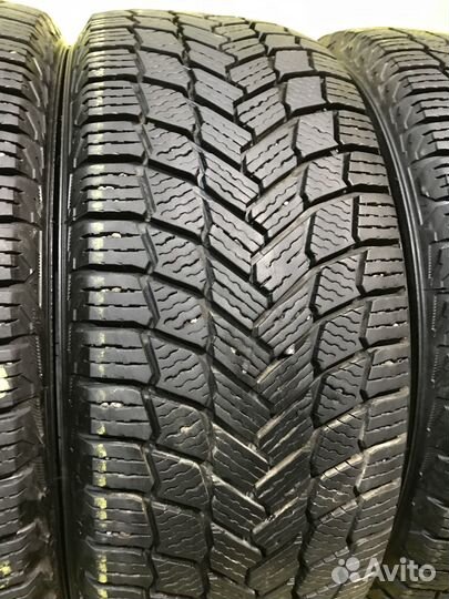 Michelin X-Ice Snow 215/55 R17 98H