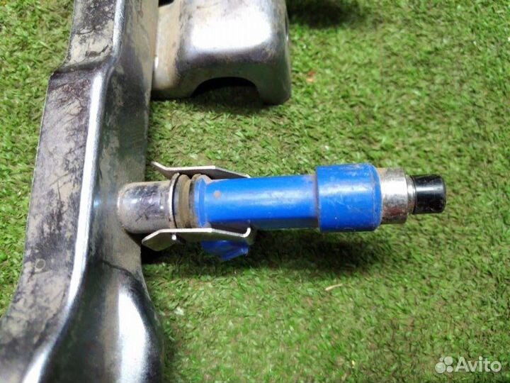 Форсунка топливная Mazda Mazda3 BL Z6 2008-2013