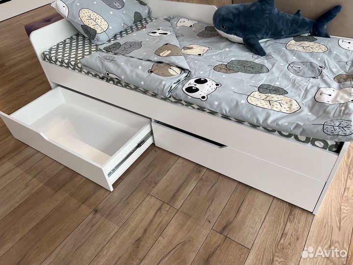 Детская кровать 90х190