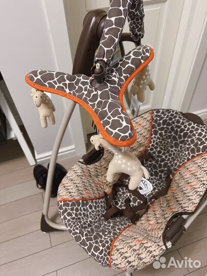 Электронные качели Graco Lovin Hug