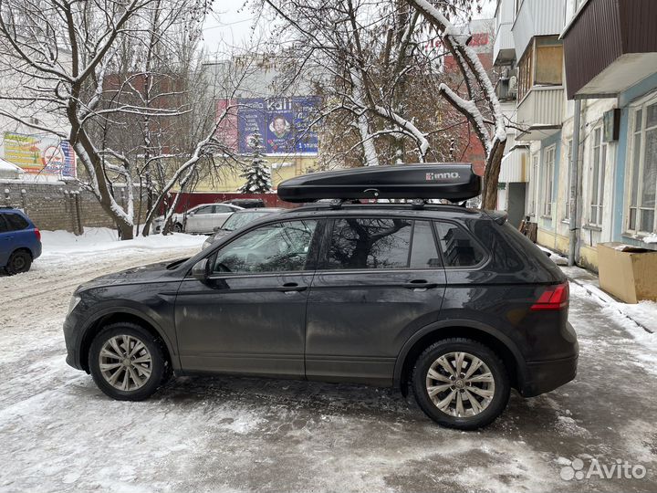 Автобокс Inno New Shadow 14 на Volkswagen Tiguan