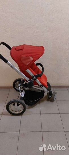 Прогулочная коляска quinny