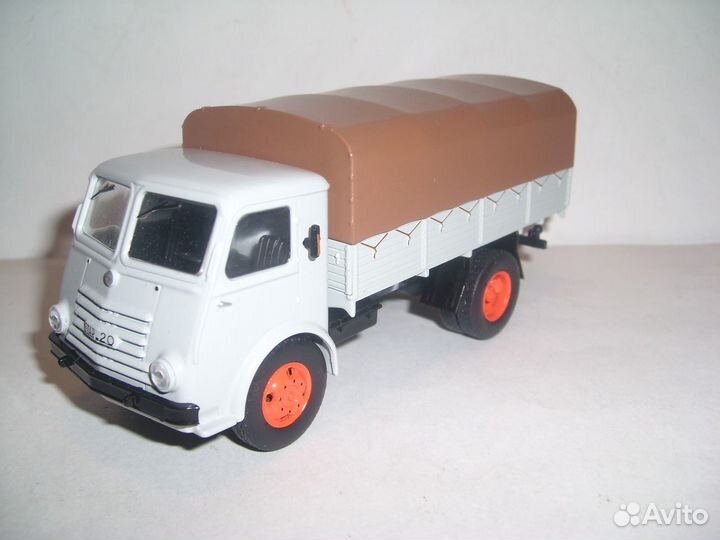 Модели грузовиков. Журнальные серии. Масштаб 1/43