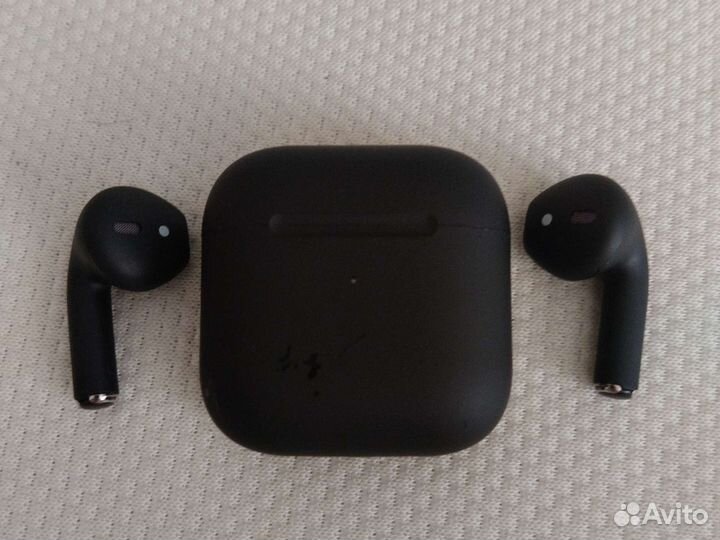Беспроводные наушники apple airpods pro 4
