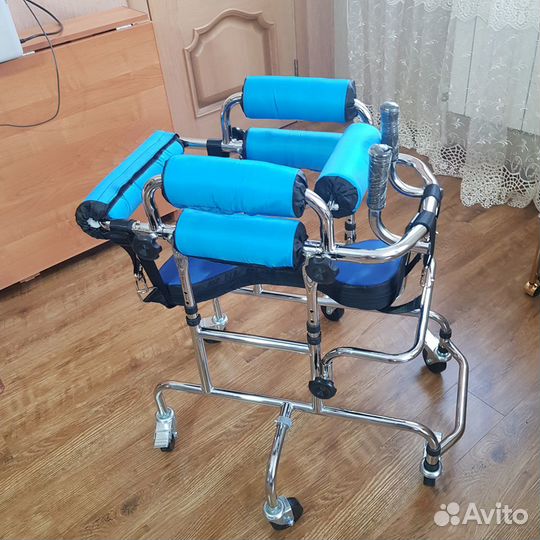 Ходунки на колесах детские