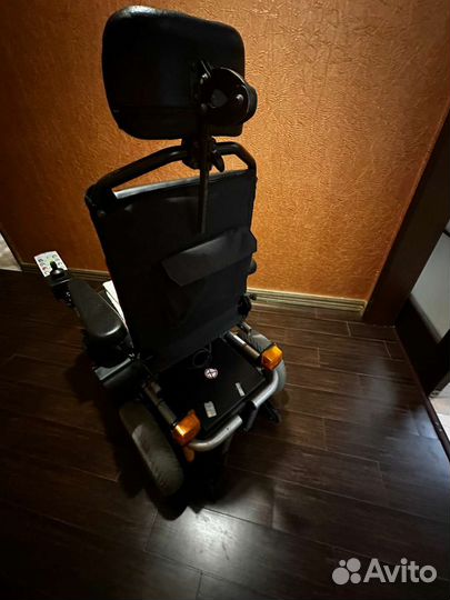 Инвалидная коляска с электроприводом бу