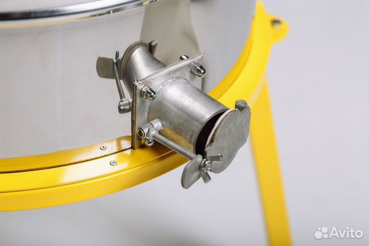 Медогонка 3-х рамочная оборотная (нерж. бак, кассе