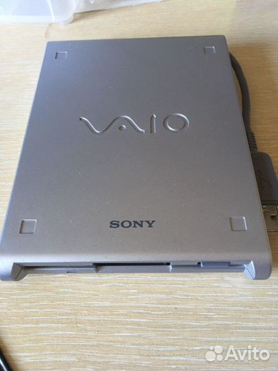 Внешний флоппи дисковод USB Sony Vaio pcga-UFD5