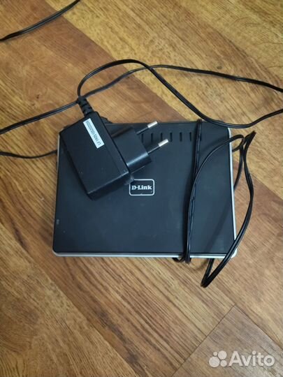 Роутер dlink DIR-100