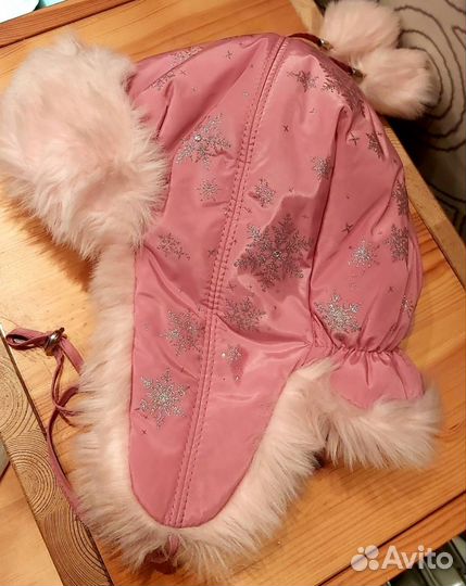 Красивая тепла новая шапка ушанка