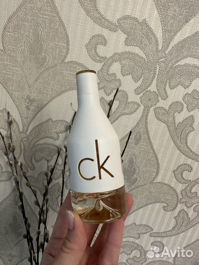 Туалетная вода calvin klein in2u woman 50 ml