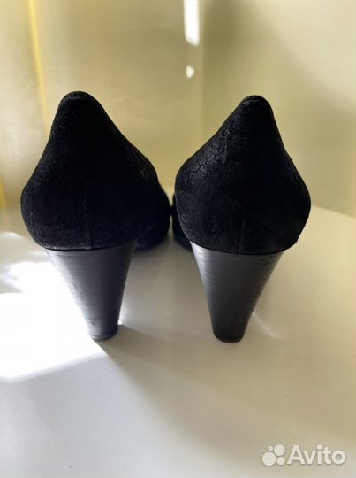 Туфли женские 39 размер черные, натуральная замша