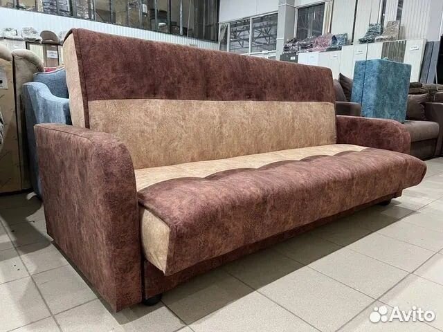 Диван-реверанс