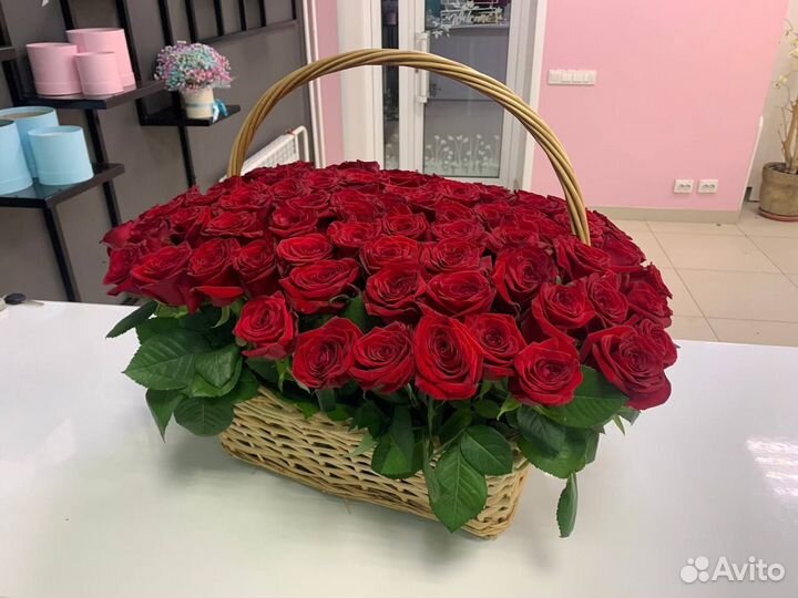 Букет свежих голландских роз 51 шт