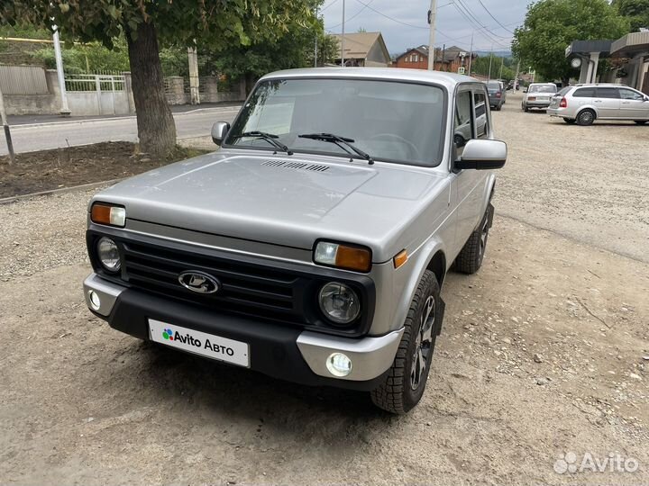 LADA 4x4 (Нива) 1.7 МТ, 2017, 100 000 км