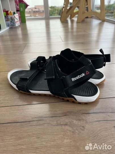 Сандалии мужские reebok 43р
