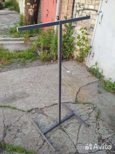 Стойки вешало для одежды