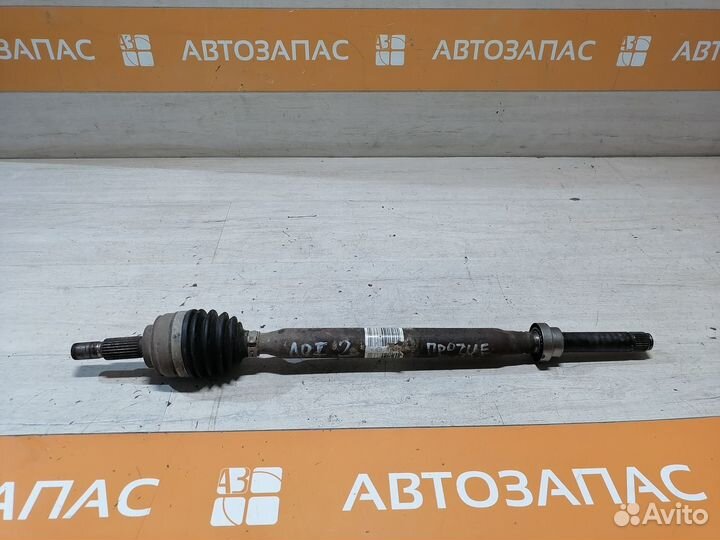 Привoд левый Renault Logan 2 Sandero